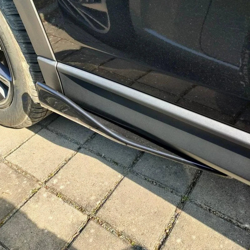 Universal Car Side Skirt Bumper Spoiler Splitter Protector for Front Bumper Lip Universal Ford Focus Mk4